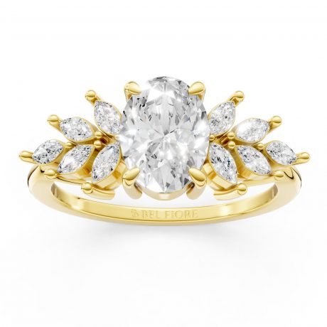 Vivid oval-cut diamond- Yellow Gold