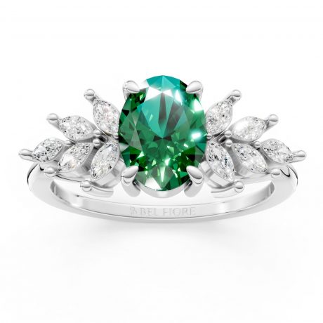 Vivid oval-cut green emerald-White Gold