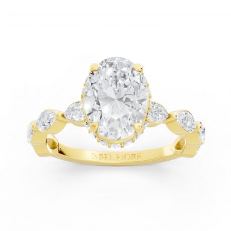 Oval cut diamond ring with side stones -Yellow Gold