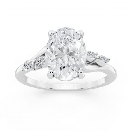 Oval cut diamond Ring With Side Stone - White Gold