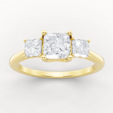 Three stone princess cut diamond ring - Yellow Gold