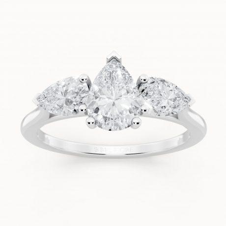 Pear shaped three-stone ring - White Gold